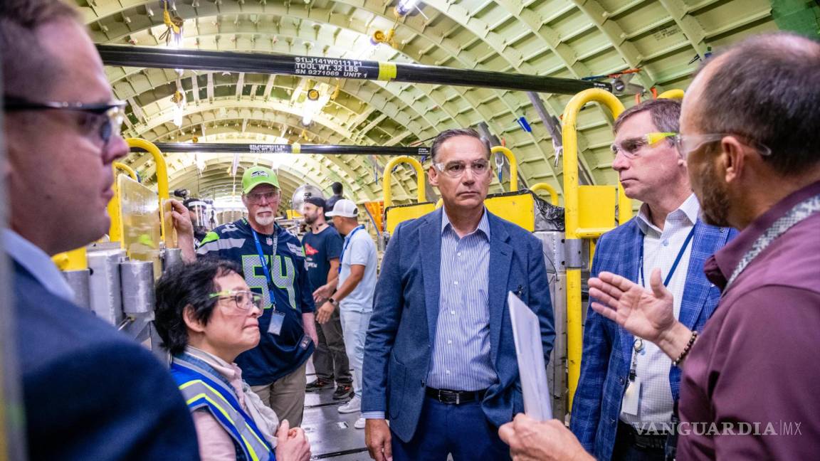 Trabajadores llegan a acuerdo con compañía Boeing; acepta incrementar salarios