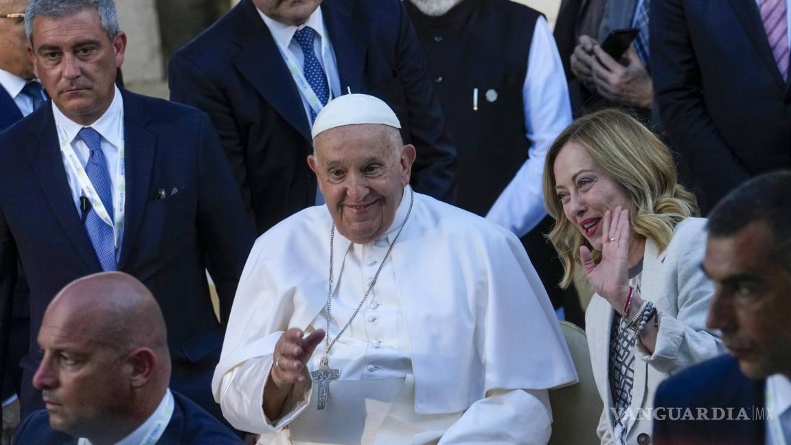 Monjas que desconocen al papa Francisco fueron excomulgadas