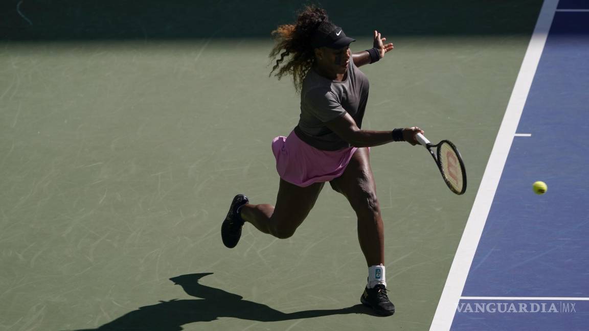 $!Serena Williams practica en el estadio Arthur Ashe antes del inicio del torneo de tenis del Abierto de Estados Unidos en Nueva York.