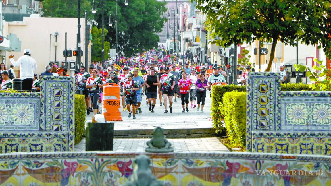 ¡Mucho ojo! Habrá cierre de calles este domingo en Saltillo por la carrera 21K Coahuila