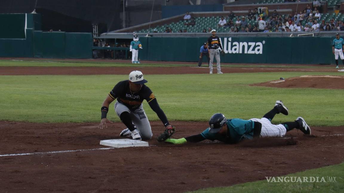 $!La Nave Verde tomó el riel equivocado y su racha fue detenida por Aguascalientes desde el Madero.