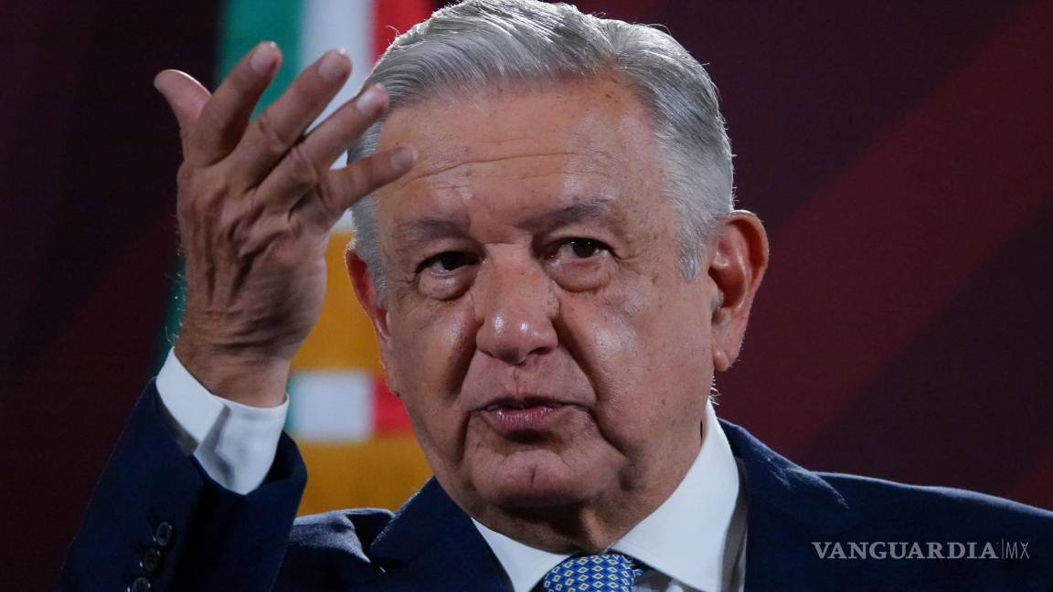 Fox y Calderón son ‘hipócritas’: AMLO por críticas a su gobierno