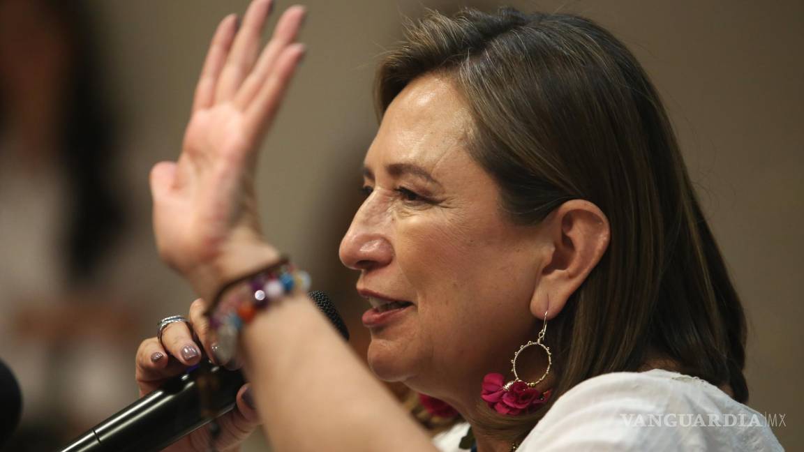 Xóchitl Gálvez presenta denuncia penal contra AMLO por revelar información de sus empresas