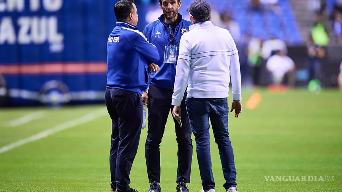 Ni el campeonato salva a Vicente Sánchez de ser considerado un traidor por Iván Alonso