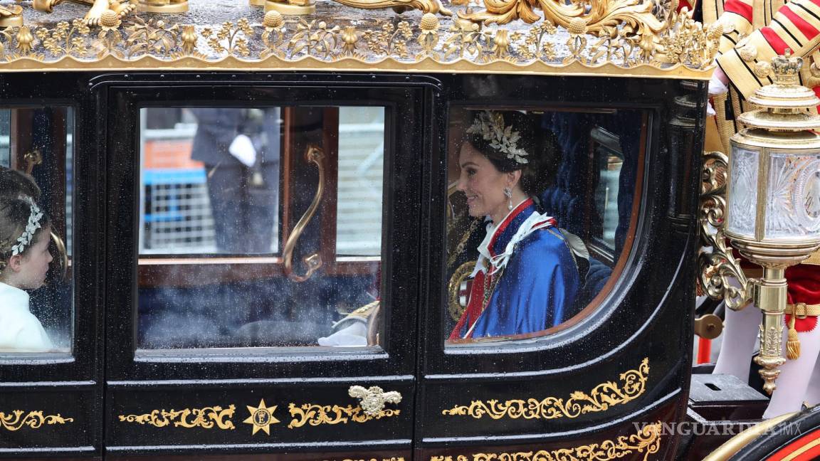 Así inicia el reinado del Carlos III tras una larga espera para ser el monarca británico (fotos)