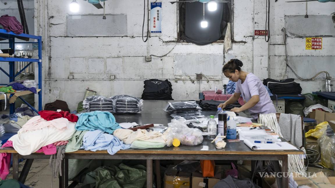 $!El país ya enfrentaba un problema de sobrecapacidad industrial antes de los aranceles, agravando la situación actual. | Foto: The New York Times