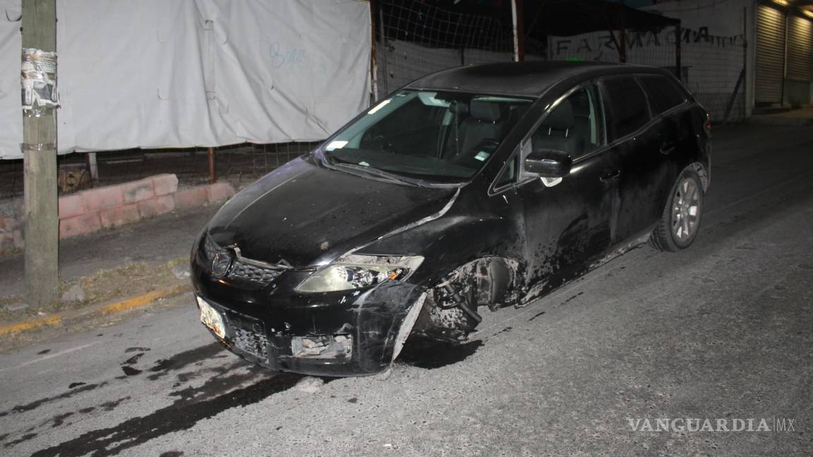 Hombre en estado de ebriedad y sentido contrario se estrella contra tres vehículos en Saltillo
