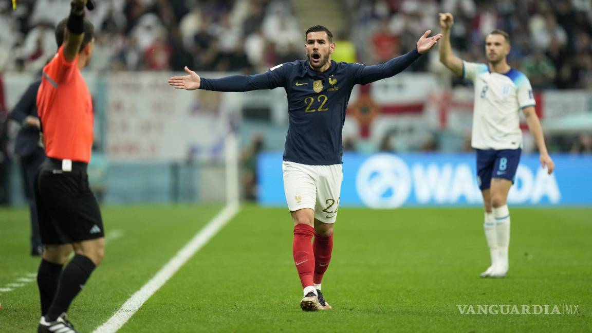 $!El partido se ha pausado en los últimos minutos por diversas faltas.