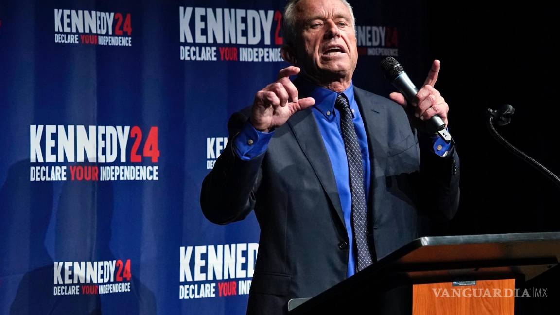 $!El candidato presidencial Robert F. Kennedy Jr., durante un evento de campaña en el Centro Adrienne Arsht para las Artes Escénicas del condado de Miami-Dade.