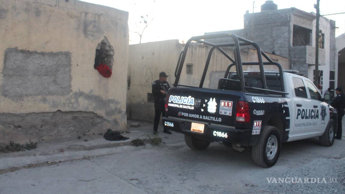 Hallan sin vida a limpiaparabrisas en la colonia Panteones, en Saltillo