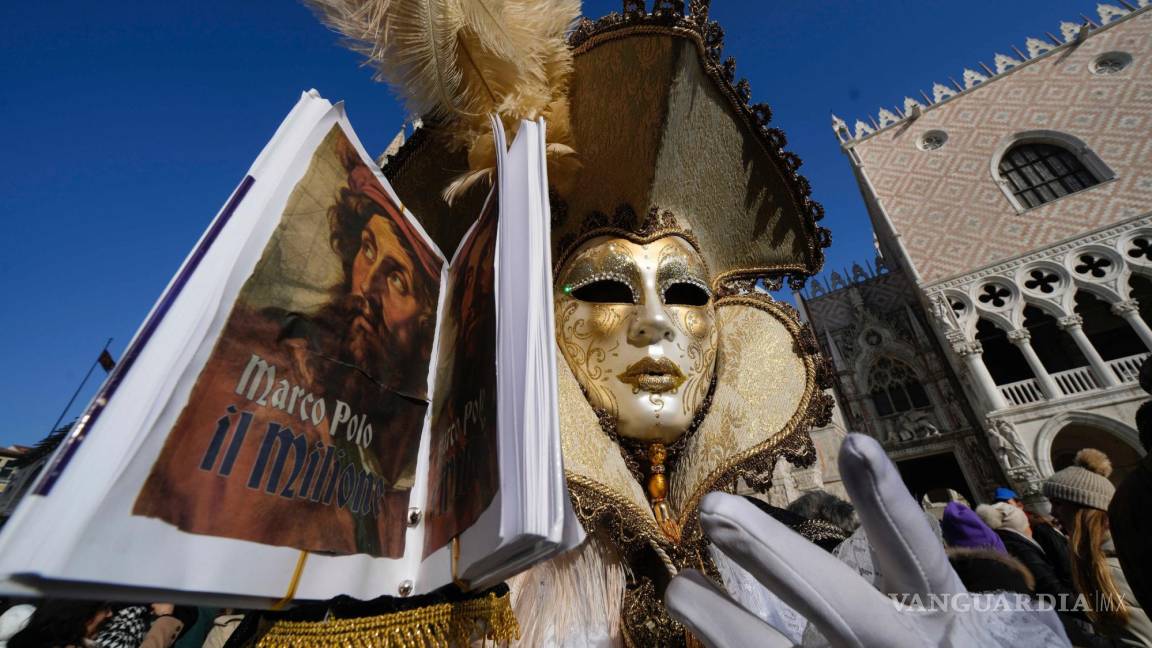 Homenaje a Marco Polo en imágenes en el Carnaval de Venecia por el 700 aniversario de su muerte