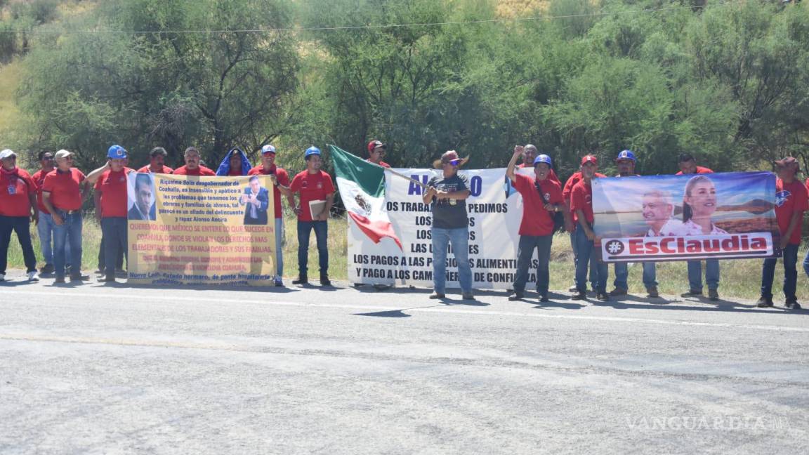 Trabajadores de AHMSA viajan a Nuevo León para pedir apoyo de AMLO