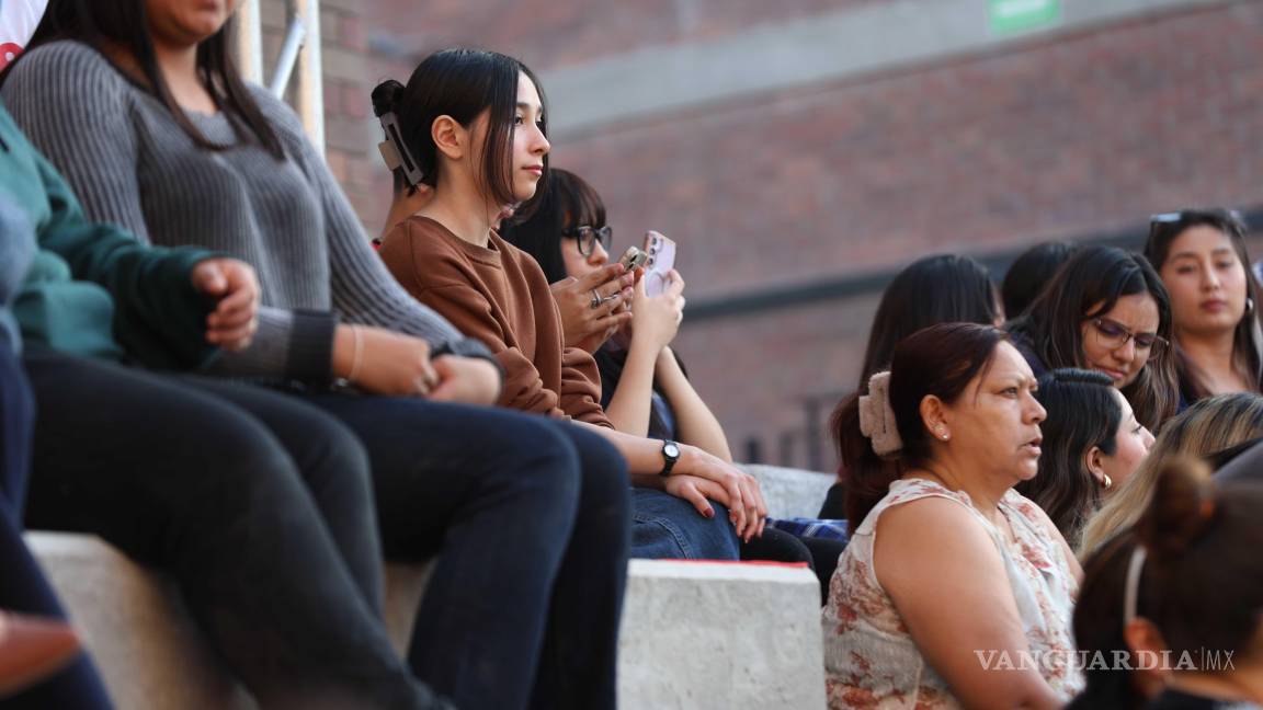 $!El TEDx U Carolina Women se convirtió en un espacio de reflexión profunda sobre los problemas de la violencia estructural en México, abordando desde la maternidad infantil hasta la representación política y cultural de las mujeres.