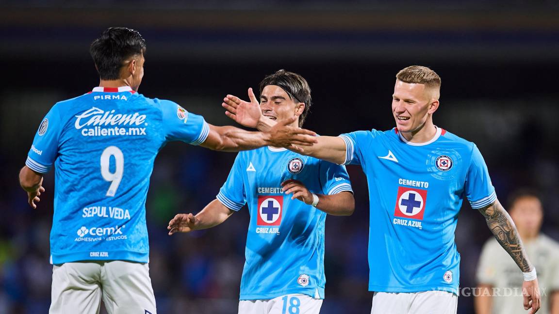 Cruz Azul vence a San Luis y escala posiciones en el Clausura 2025