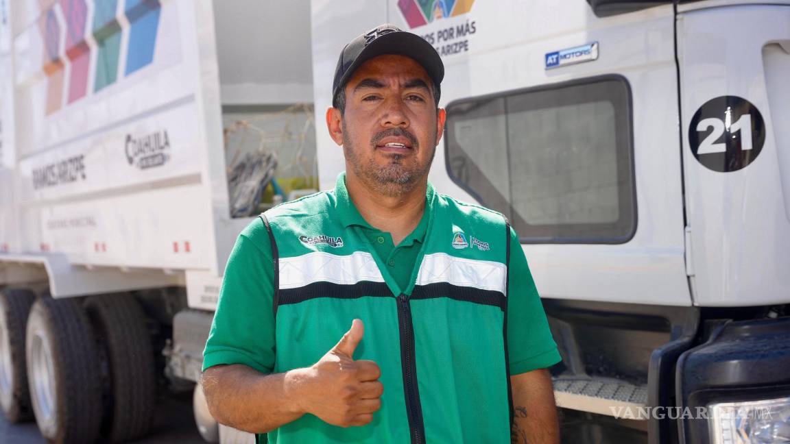 $!El personal de recolección pidió comprensión y apoyo de la ciudadanía durante las maniobras que realizan en las vialidades.