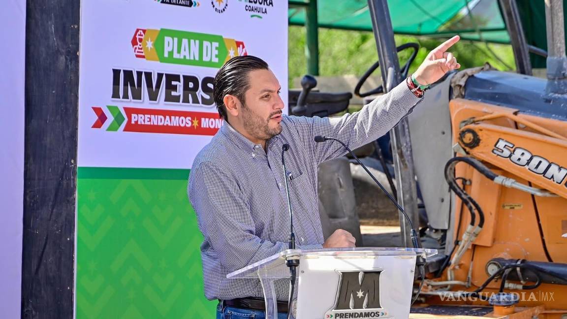 $!“En Monclova seguimos trabajando con orden, rumbo y con resultados”, señaló Carlos Villarreal durante su mensaje.