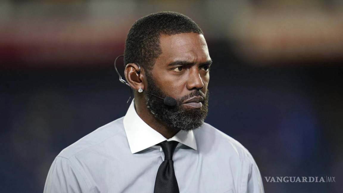 Leyenda de la NFL, Randy Moss, enfrenta al cáncer con radiación y quimioterapia