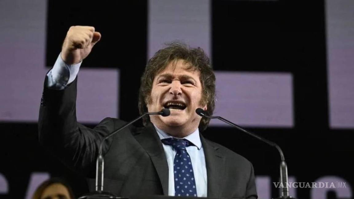 Anula Argentina por decreto más de 5 mil contratos de trabajadores públicos