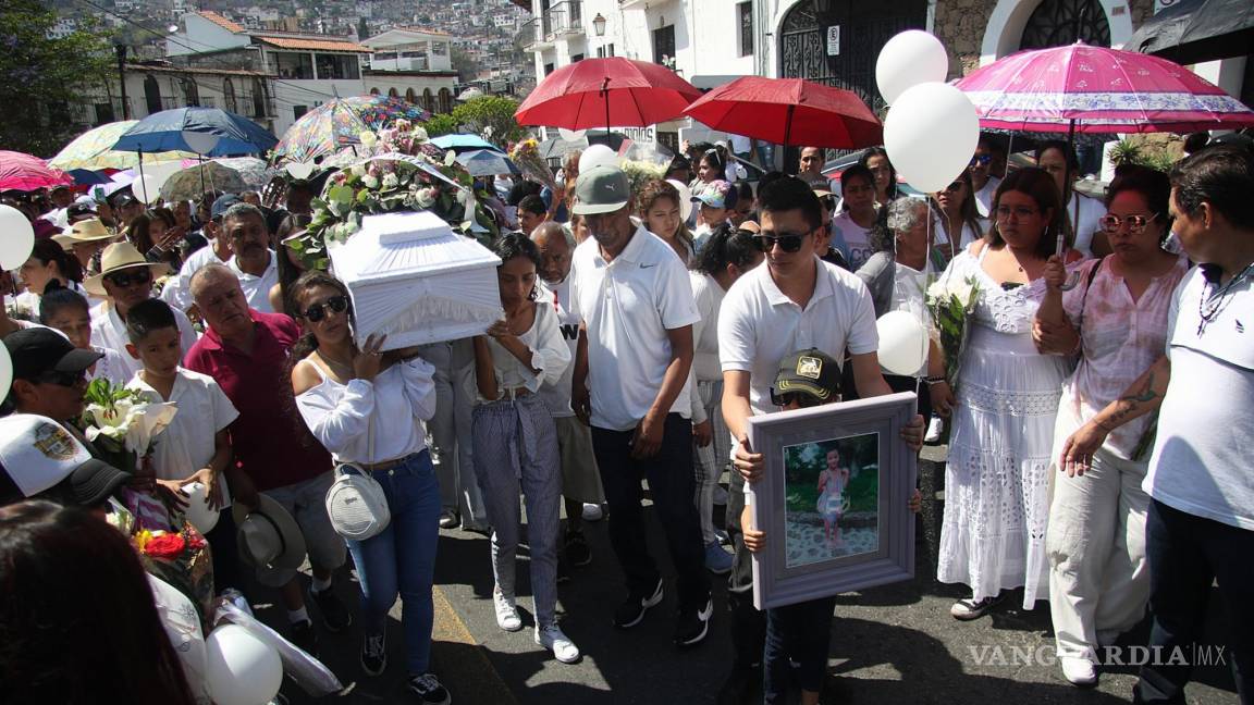 Despiden a Camila, niña asesinada en Taxco, y familia exige justicia; señalan causa de muerte