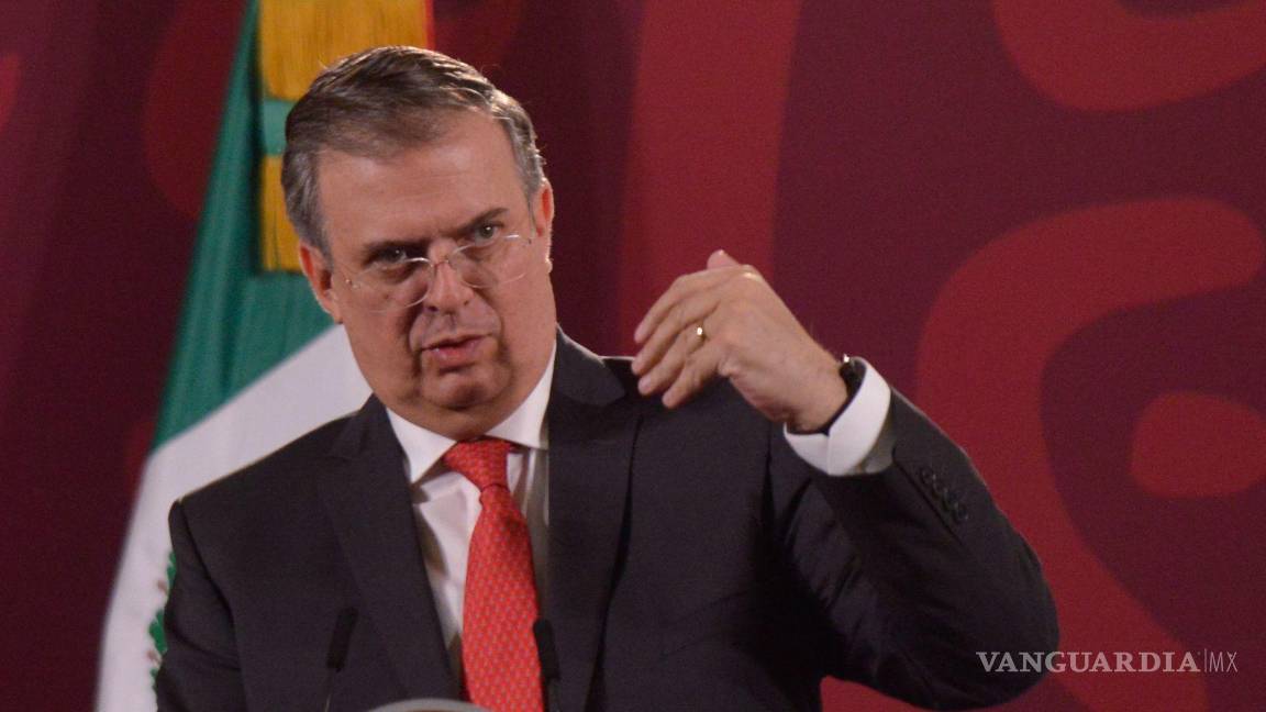 ¡Histórico!, México lanza carnet consular para personas no binarias en el extranjero