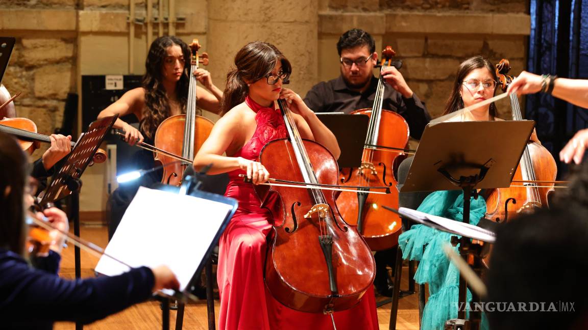 $!Durante la gala “Cuerdas sin límites”, el público disfrutó de un programa que recorrió el romanticismo de Dvořák y la modernidad de Florence Price.