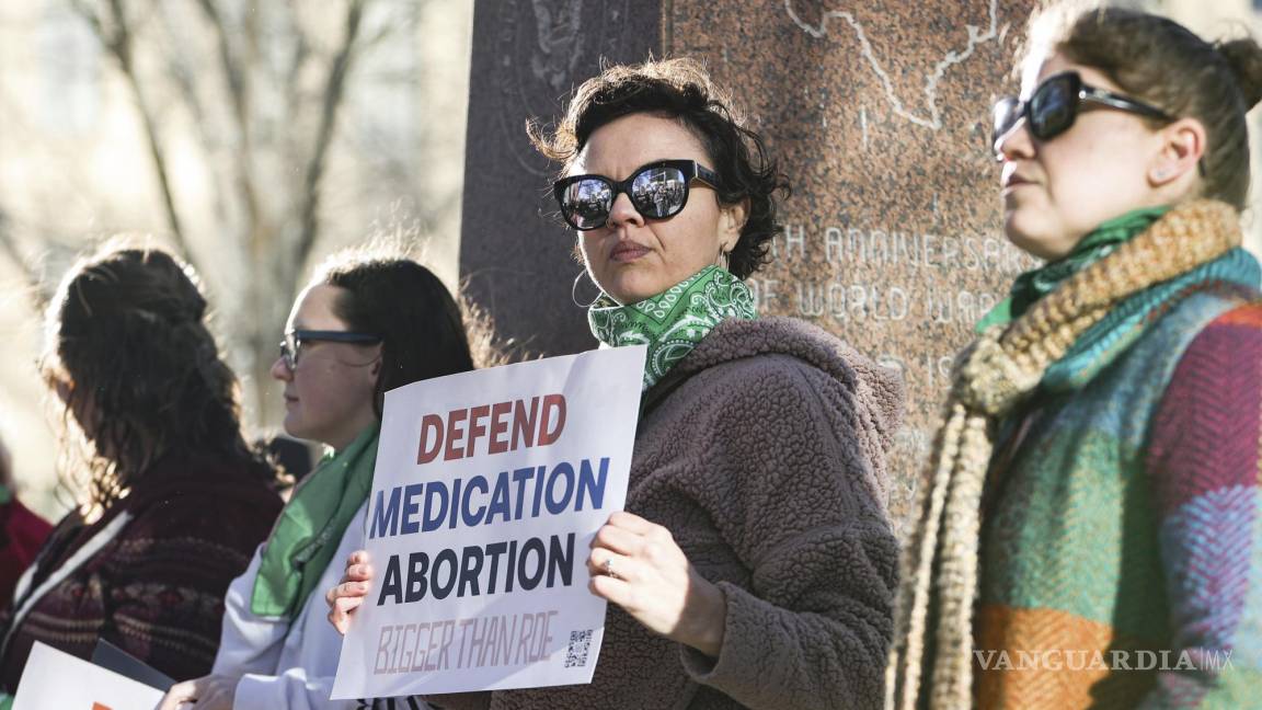 Juez federal en Texas en Estados Unidos escuchará argumentos sobre el acceso a la píldora abortiva