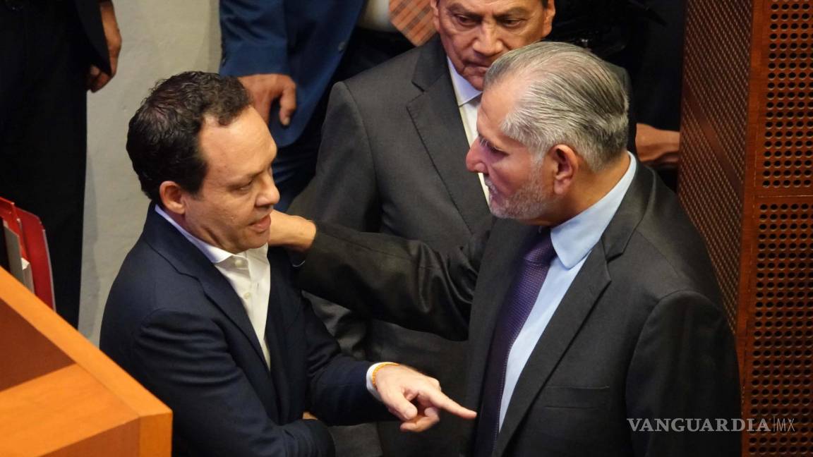 $!Adán Augusto López metió dudas al modificar el límite necesario para aprobar una reforma constitucional.