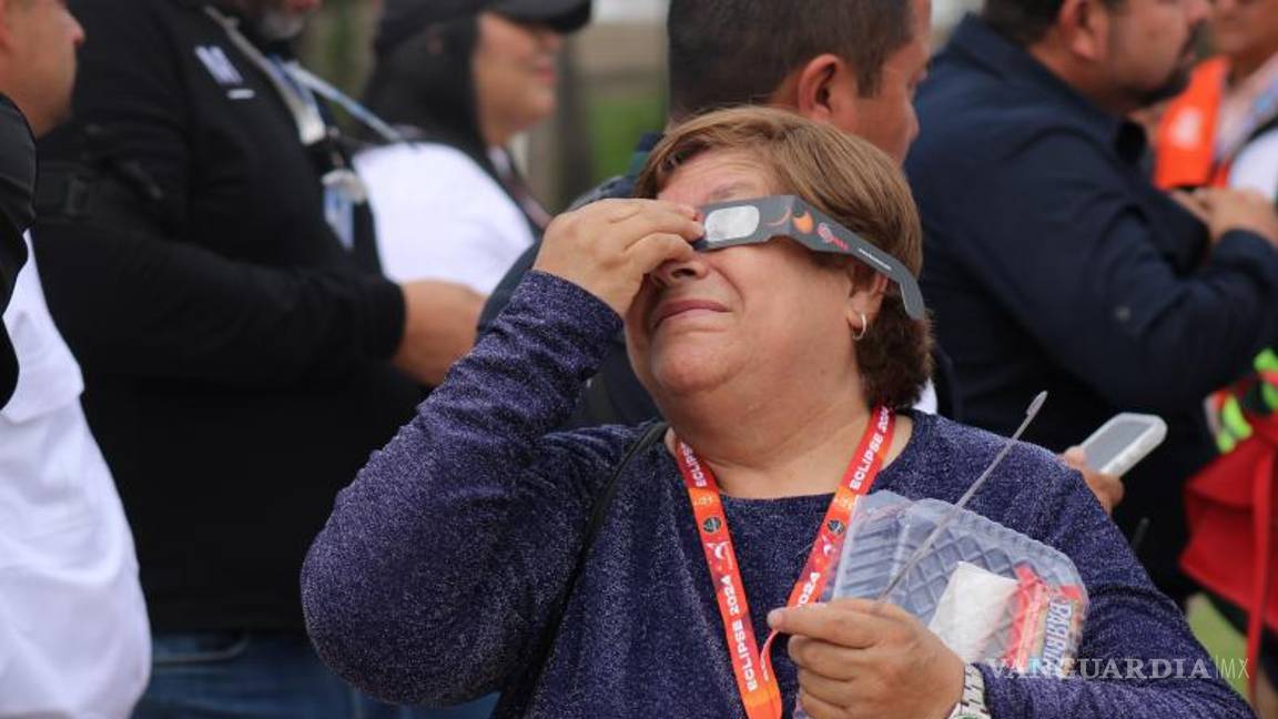 $!Ser testigo de este fenómeno astronómico fue para muchos conmovedor.