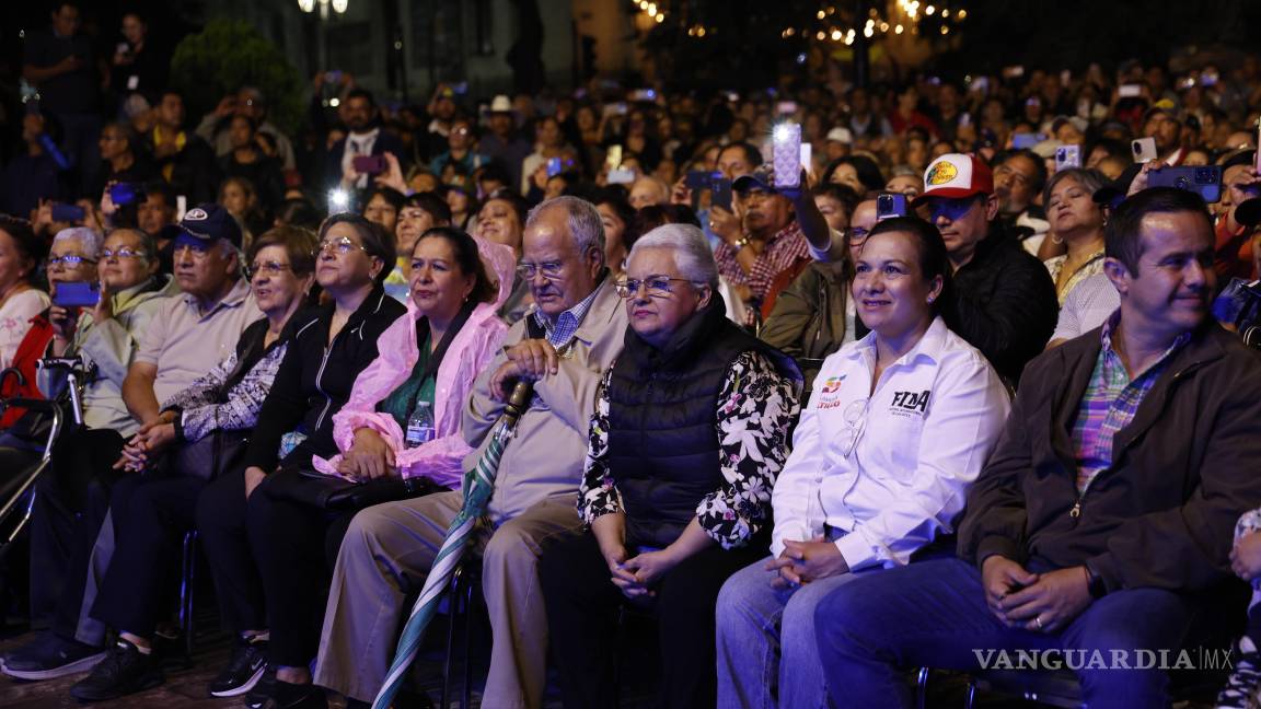 $!Saltillo: Con Carlos Cuevas y la Sonora Santanera, arrancan actividades de la FINA 2025