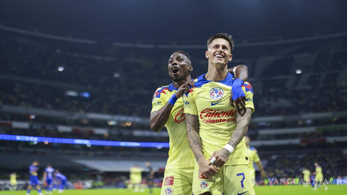 En un apasionante Clásico Joven, América vence 3-2 al Cruz Azul en el Estadio Azteca