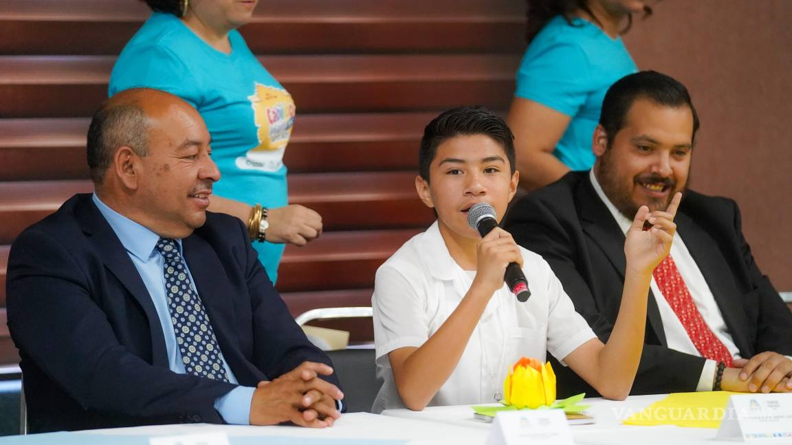 $!Los regidores y síndicos municipales convivieron con sus homólogos infantiles, motivándolos a seguir participando en iniciativas ciudadanas.