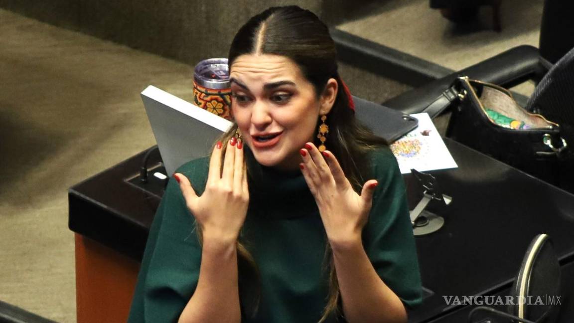 Con un ‘ya veremos’ Andrea Chávez desdeña línea de Sheinbaum, revela Loret de Mola