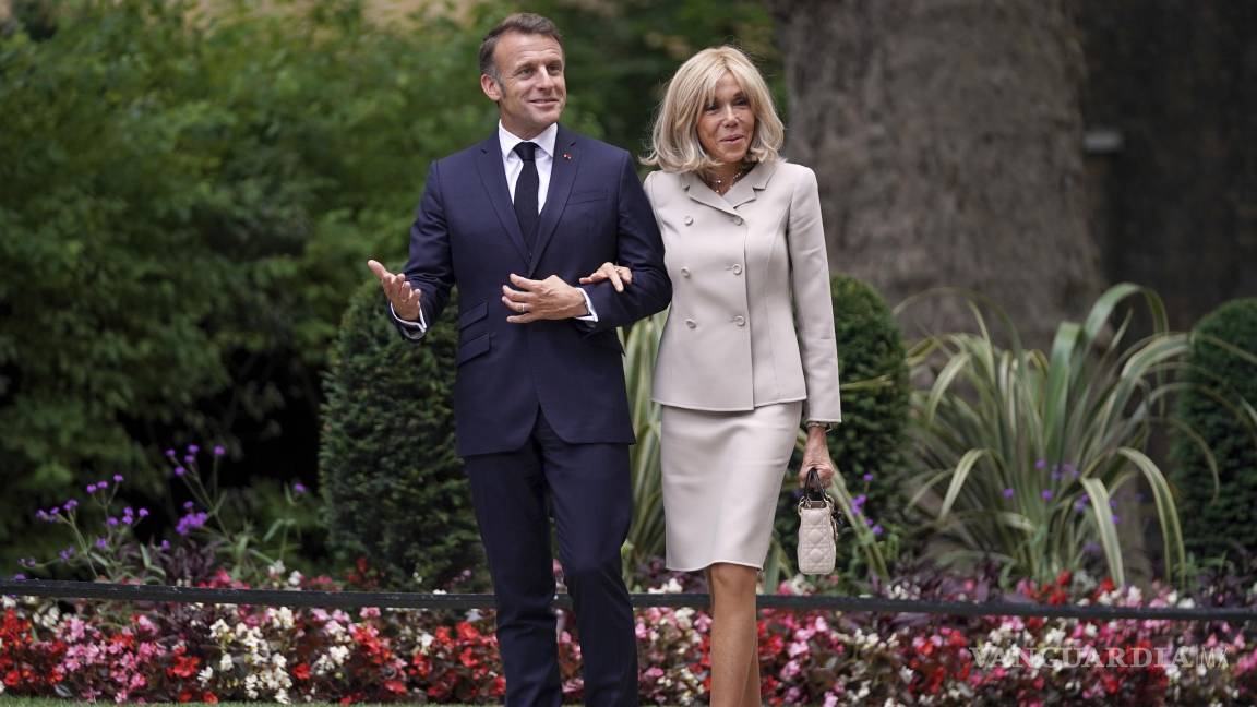 Emmanuel Macron y su esposa demandan a Candace Owens por difamación