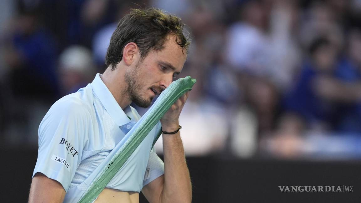 ¡Bombazo en el Australian Open! Learner Tien, de 19 años, deja fuera a Daniil Medvedev