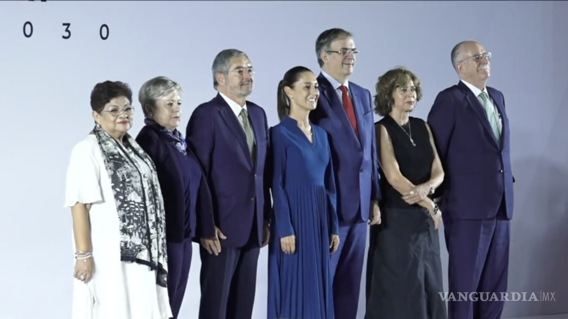 $!Claudia Sheinbaum presentó a tres mujeres y tres hombres que serán parte de su gabinete presidencial, entre los que destacan Ernestina Godoy y marcelo Ebrard