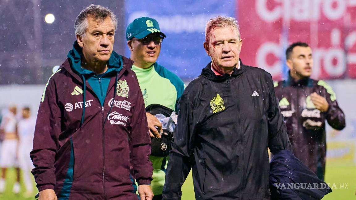 Javier Aguirre termina con herida en la cabeza tras derrota de México ante Honduras