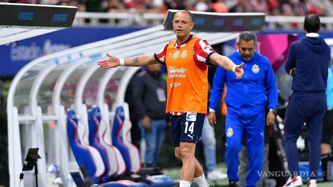 La doble sanción que recibió Chicharito Hernández en el final de su peor torneo en la Liga MX