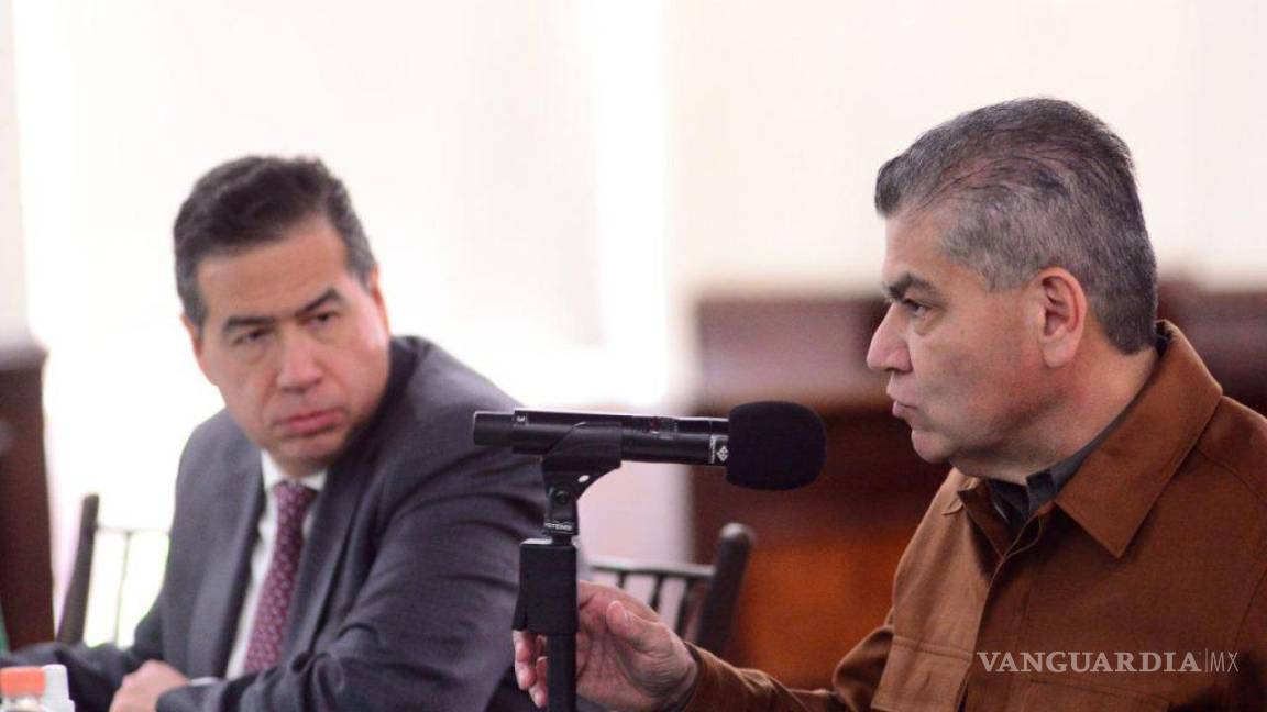 ‘Estos trogloditas que gobiernan Coahuila’: exhiben a Ricardo Mejía durante visita a Saltillo