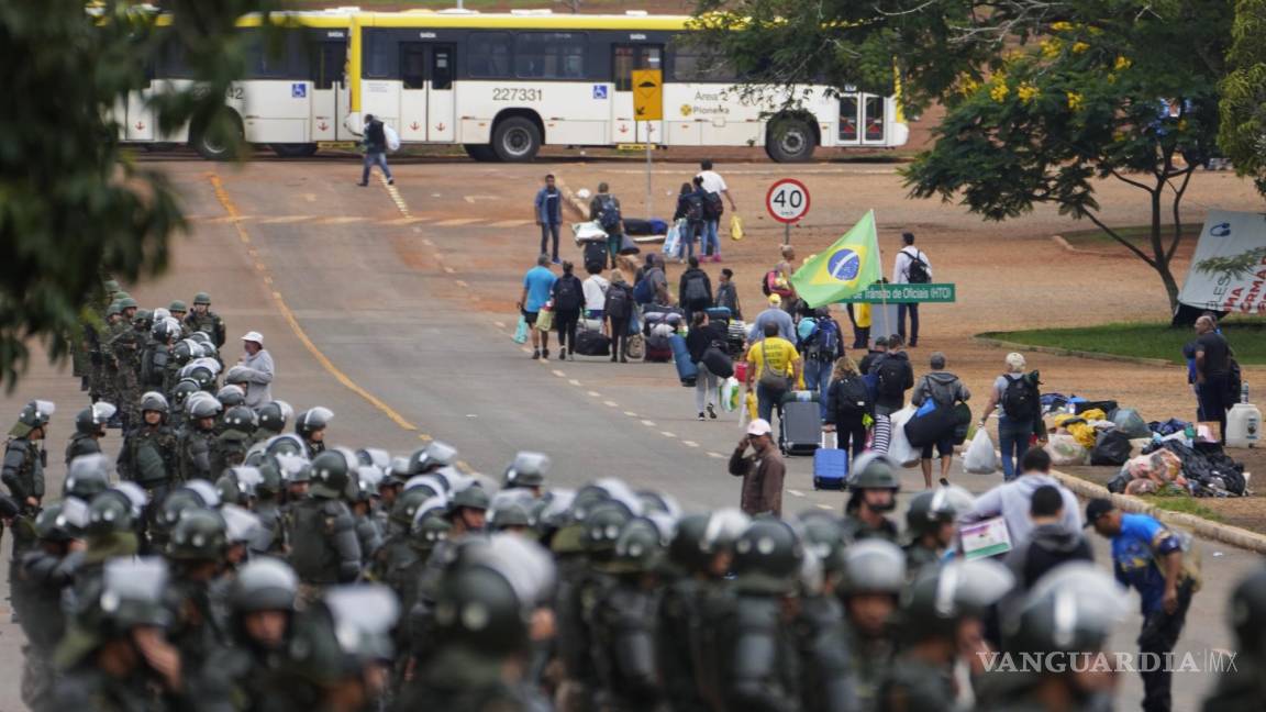 Van por ‘cerebros’ de alzamiento en Brasil; acusan intento de golpe de estado