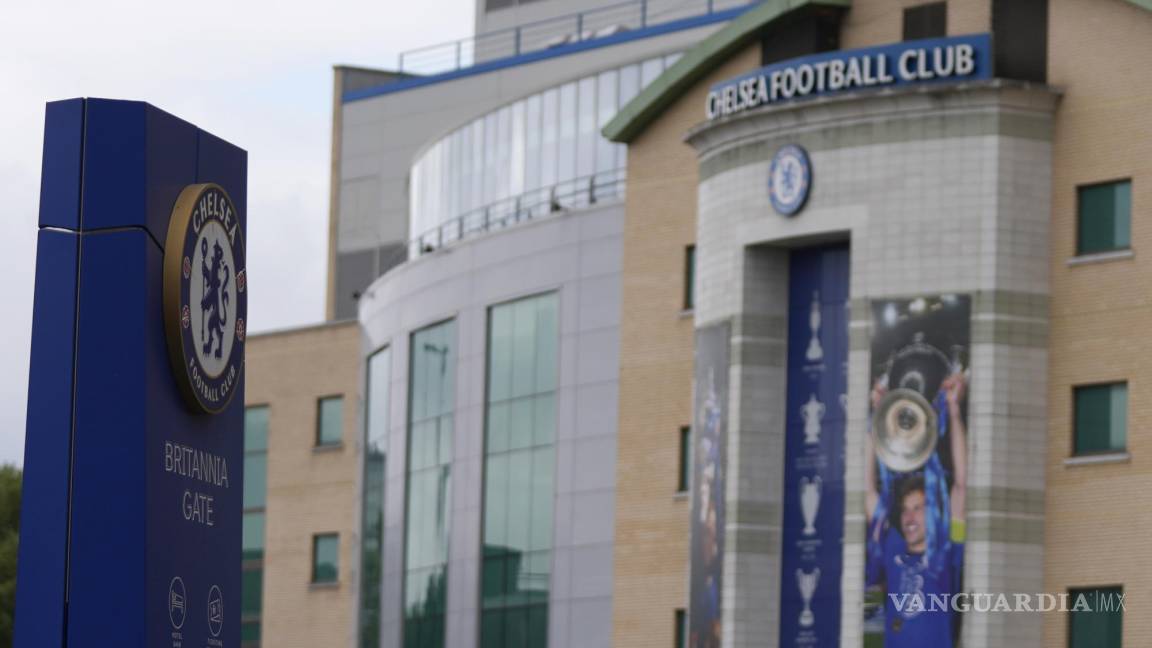 $!Una vista del estadio Stamford Bridge antes del inicio del partido de fútbol de la Premier League inglesa entre Chelsea y Wolverhampton, en Londres.