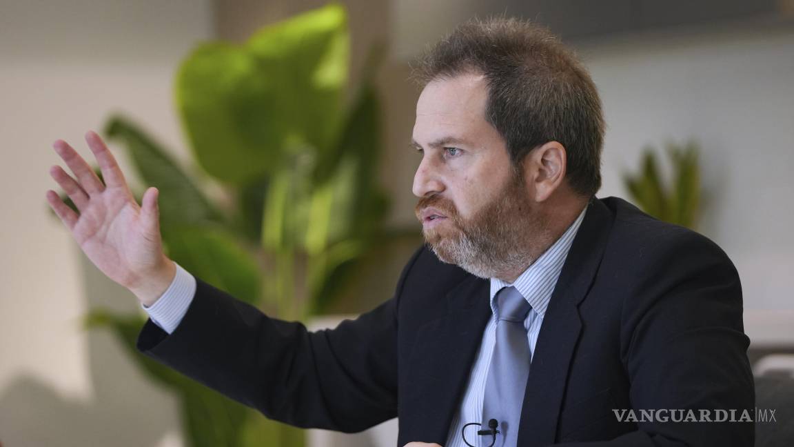 ‘Me escuchó’: Víctimas de grupo católico abusivo dicen que papa León XIV los ayudó cuando otros no