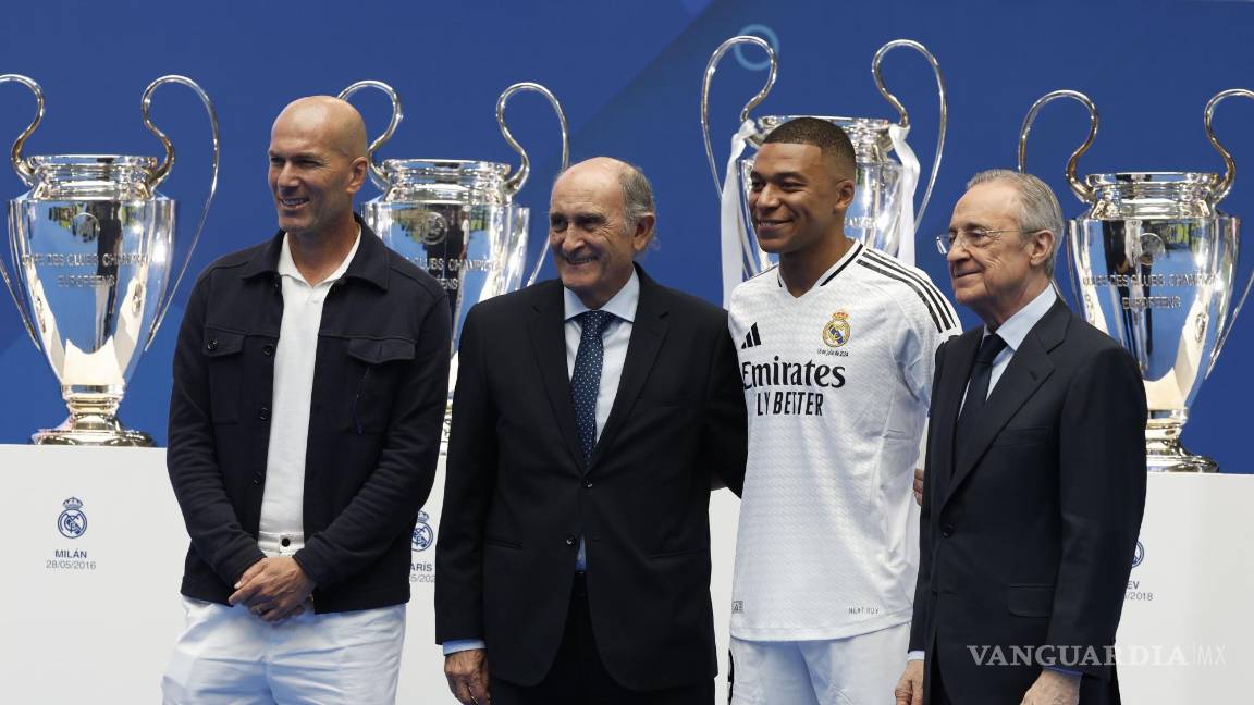 $!Mbappé fue presentado hoy en el Santiago Bernabeu como nuevo jugador del Real Madrid.