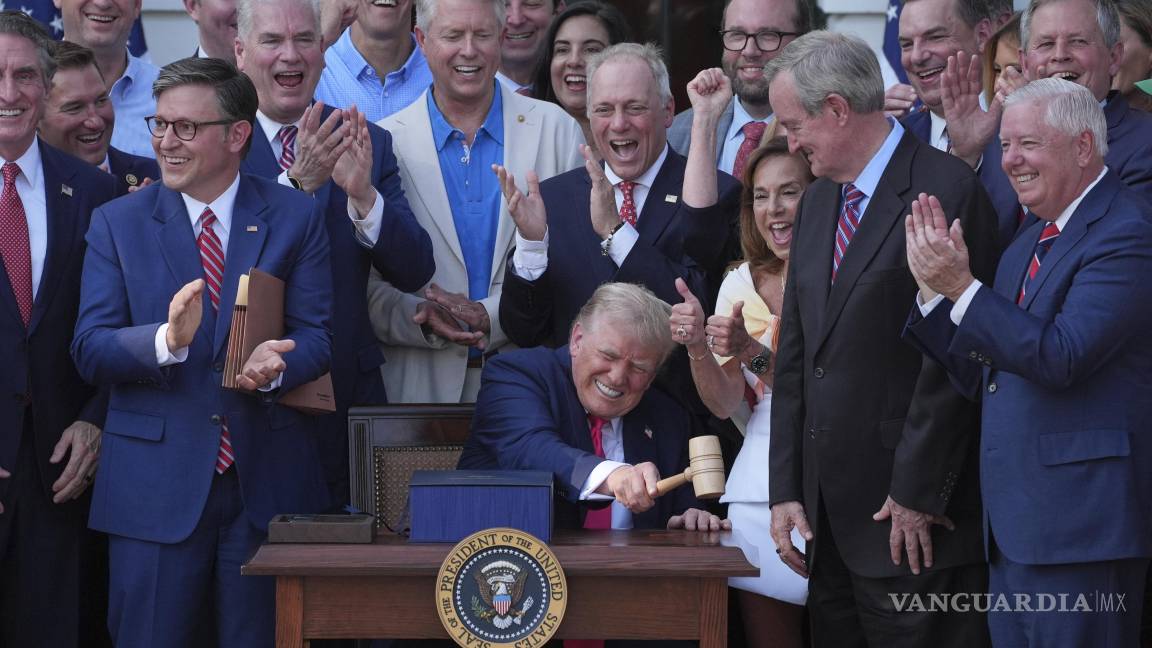 A un año del Mundial, Trump aumenta 135% costo de visa de turista en EU