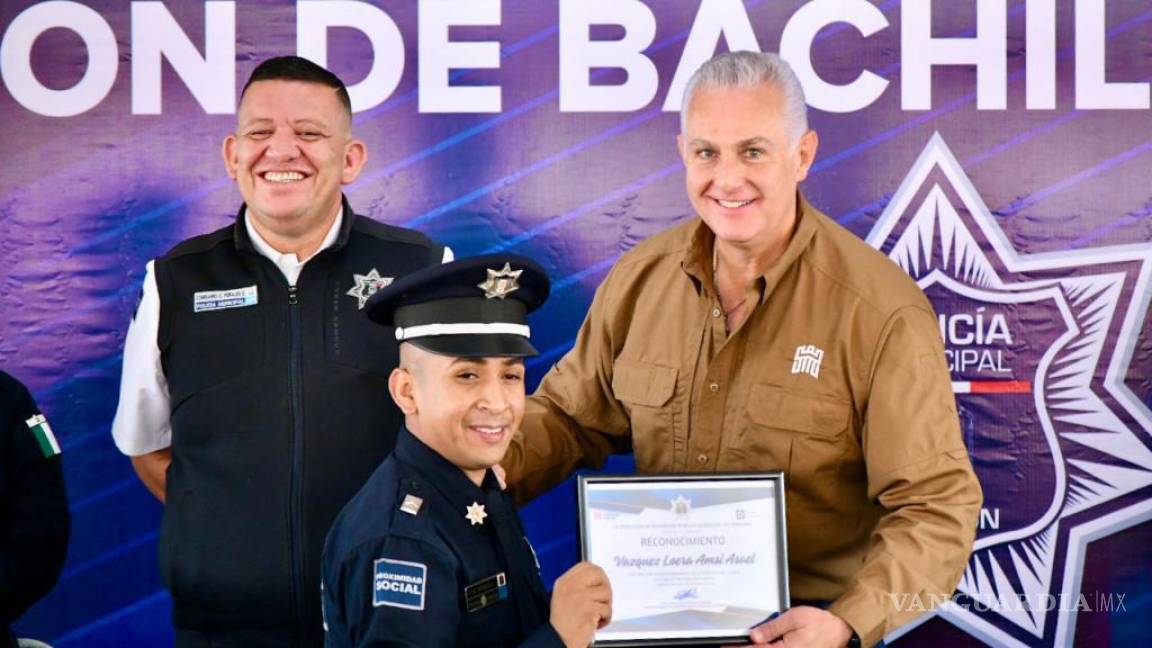 ¡Felicidades! 111 elementos de Seguridad Pública de Torreón concluyen su preparatoria