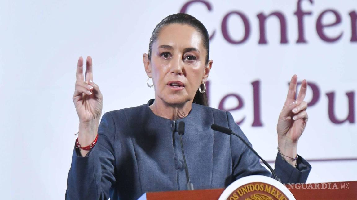 $!La presidenta Sheinbaum aseguró que las previsiones de la Secretaría de Hacienda no coinciden con el Fondo Monetario.