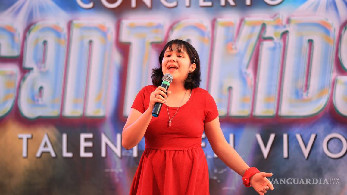 $!Entre entusiasmo y aplausos, participantes de CantaKids compartieron su voz y alegría con decenas de familias que se dieron cita en el corazón de Saltillo.