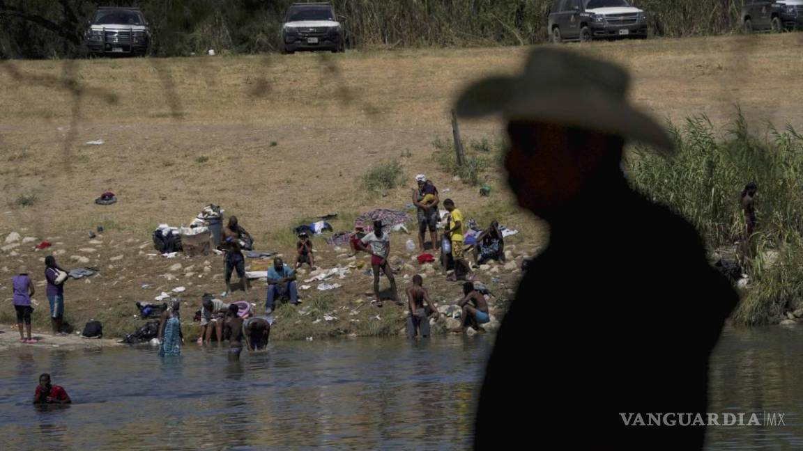 Activistas impugnan ley antimigrante de Texas en frontera de EU y México