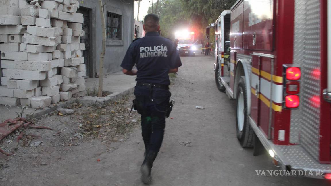 $!El pequeño se suicidó en la cochera de su casa.