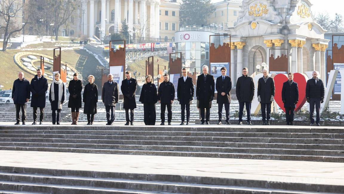 Líderes extranjeros visitan Ucrania para expresar su respaldo en el tercer aniversario de la guerra