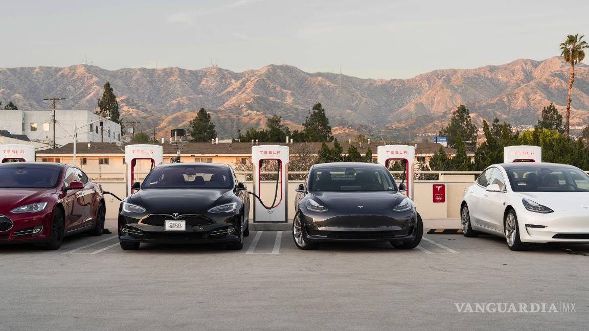 California y armadoras: aceleran por vehículos eléctricos